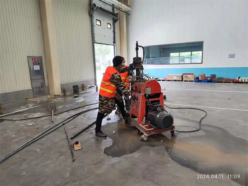 永安厂房地面下沉塌陷注浆加固施工